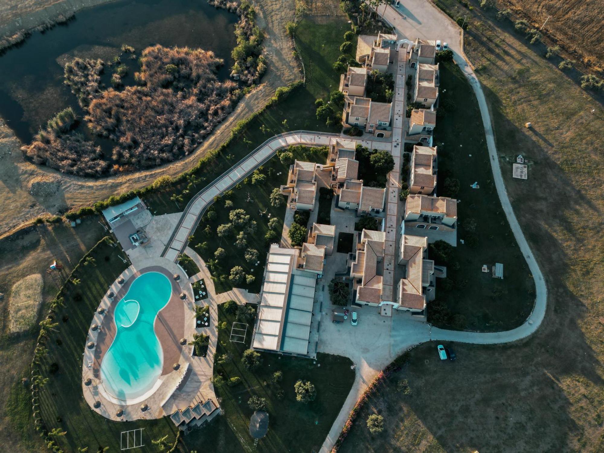 Residence Archimede ファヌザ エクステリア 写真