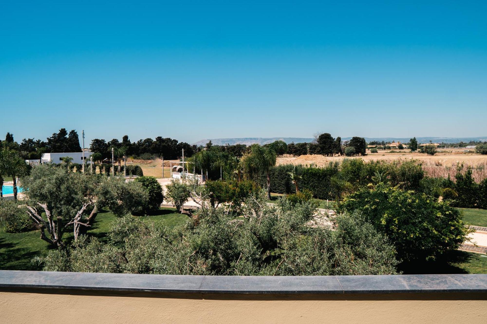 Residence Archimede ファヌザ エクステリア 写真